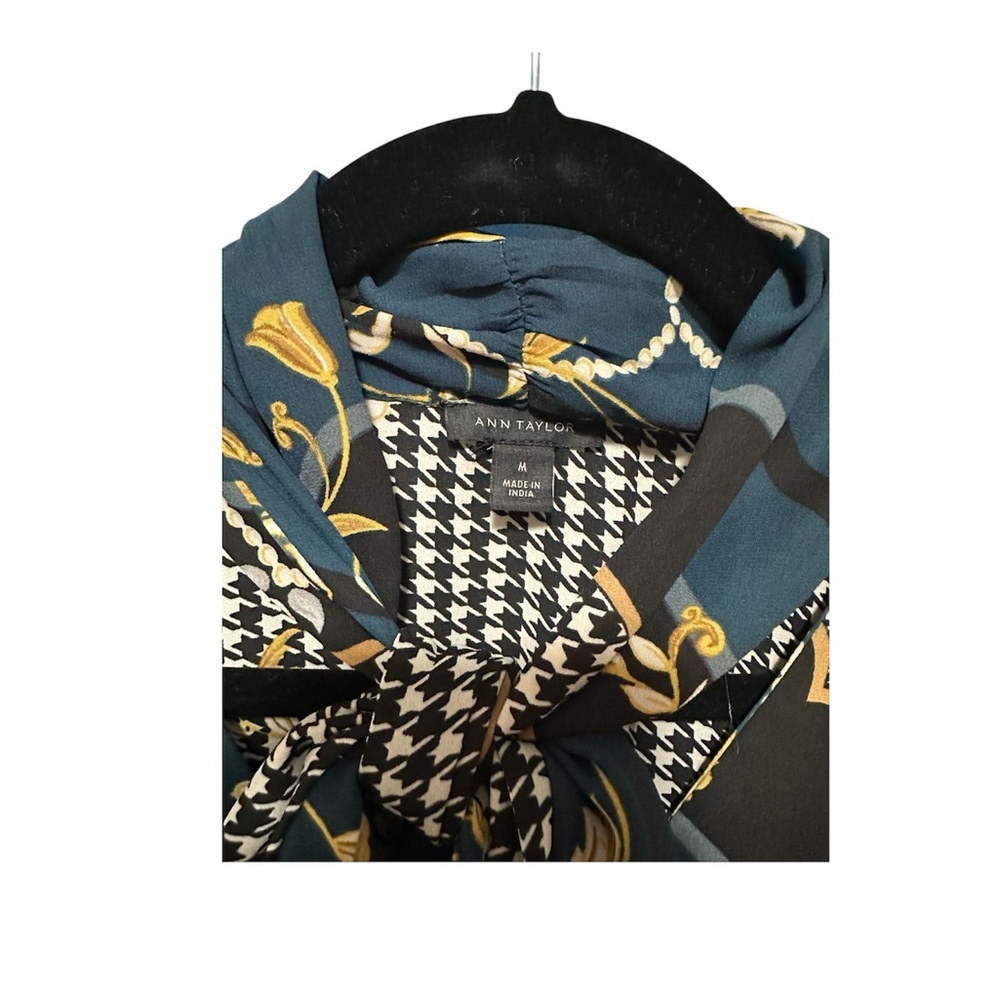 Ann Taylor Blue and Black Blouse with Ornate Pattern M - Picture 2 of 7